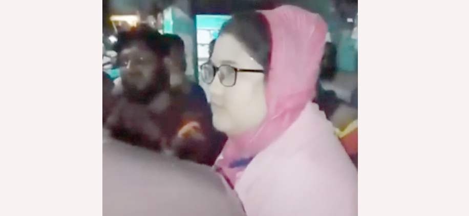 নিবার্চনে হেরে ভোট কেনার টাকা ফেরত নিলেন সদস্য প্রার্থী