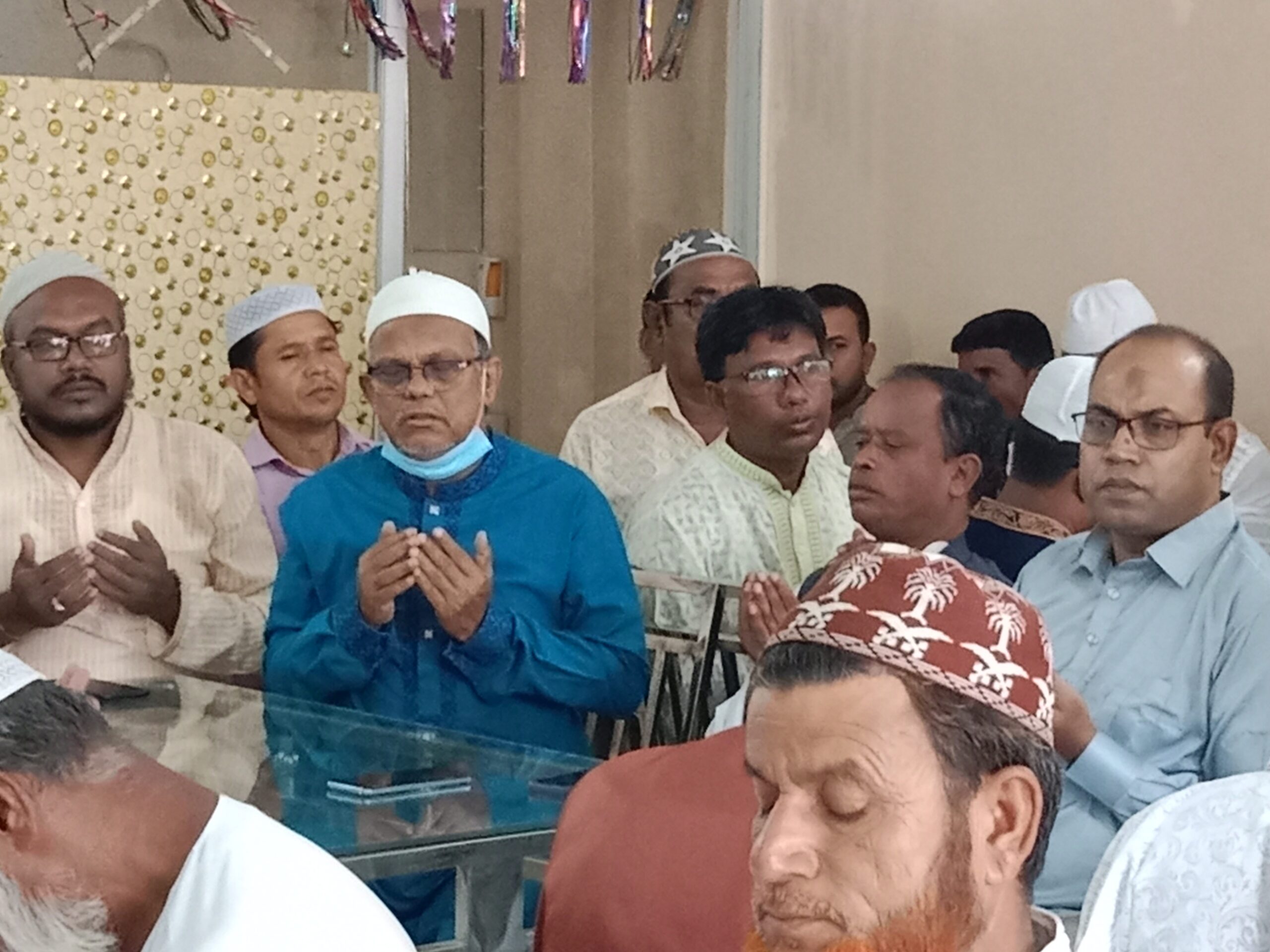 হাতীবান্ধায় মুক্তিযোদ্ধা ফুড ভিলেজের উদ্ভোধন
