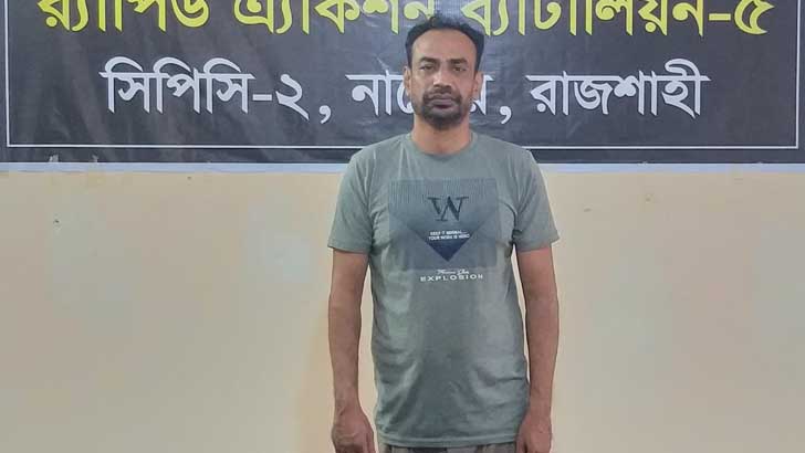 স্কুলছাত্রীকে নিয়ে পালানো সেই প্রধান শিক্ষক গ্রেফতার