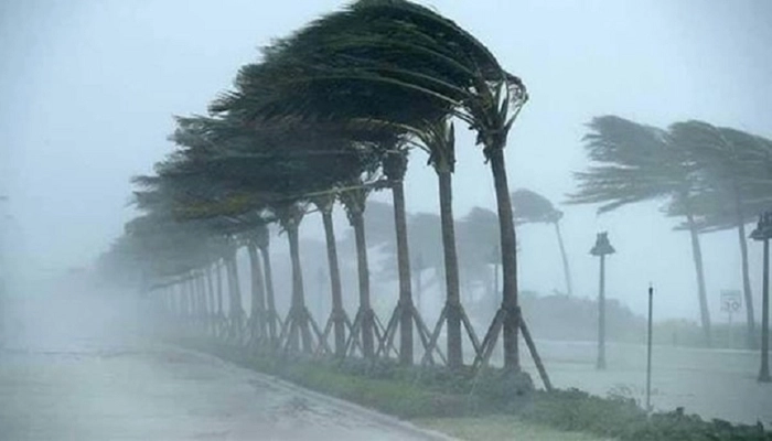 ১১০ কিমি বেগে ধেয়ে আসছে ঘূর্ণিঝড় সিত্রাং