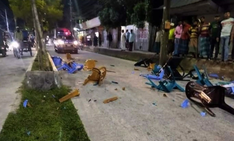 সন্ধ্যা রাতে পটুয়াখালী বিএনপির কার্যালয়ে হামলা-ভাঙচুর