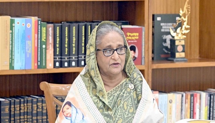 চাকরির পেছনে না ছুটে খাদ্য উৎপাদনে যুক্ত হতে প্রধানমন্ত্রীর আহ্বান