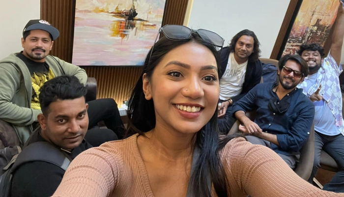 ‘অন্তর্জাল’র শেষ লটের শুটিংয়ে থাইল্যান্ডে সিয়াম-সুনেরাহরা
