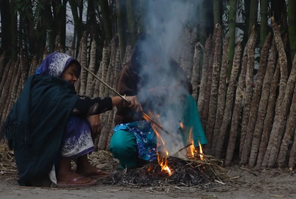 লালমনিরহাটে তীব্র শীতে জনজীবনে ভোগান্তি