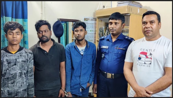 বরগুনায় চুরি করা অটোরিকশা বিক্রি করতে যাওয়ার পথে আটক ৩