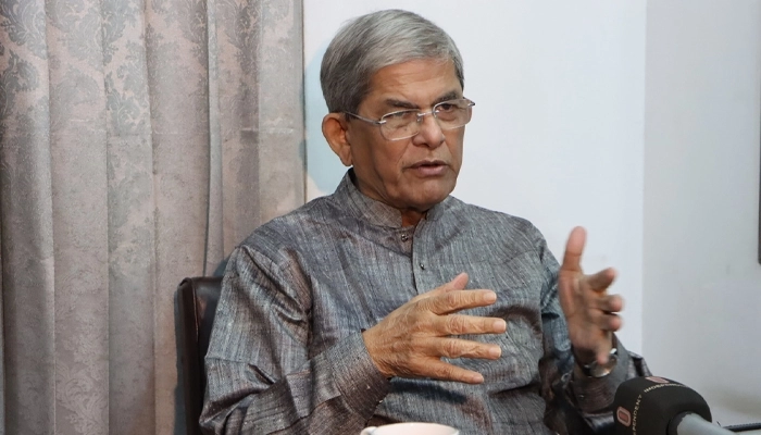গণমাধ্যমকে নিস্তব্ধ করতে চূড়ান্ত দমন চালাচ্ছে সরকার: ফখরুল