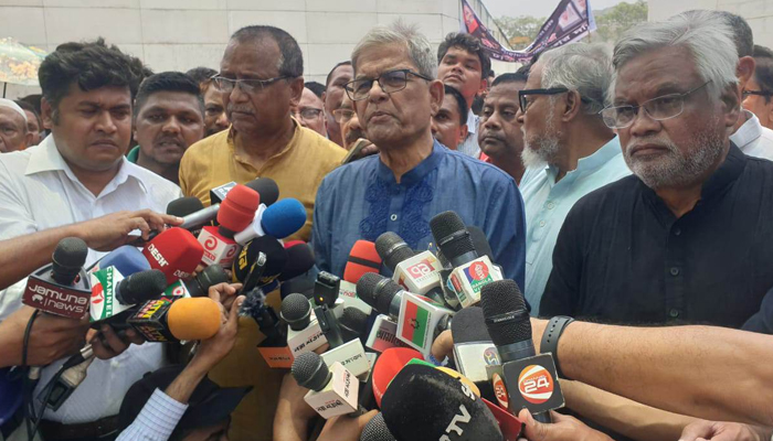 জিয়ার মাজারে বিএনপির শ্রদ্ধা