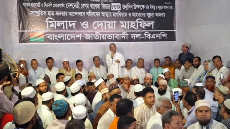 ভারতে বসে শেখ হাসিনা যে চক্রান্ত করছেন, তা প্রতিহত করতে হবে: মির্জা ফখরুল