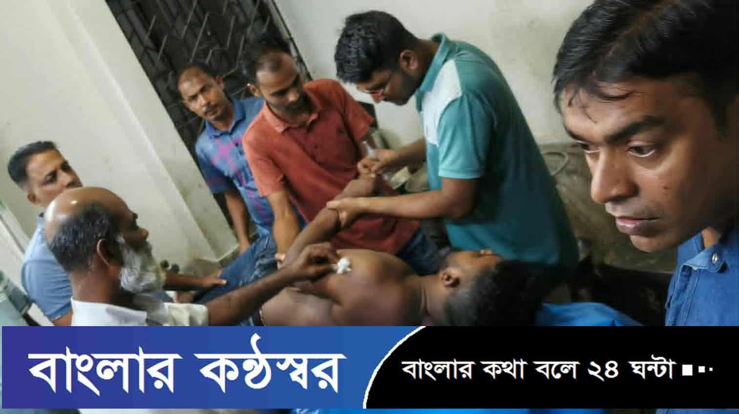 বাকেরগঞ্জে ছাত্রদল নেতা রুবেলের ইন্ধনে স্বেচ্ছাসেবক দল নেতার উপর হামলা