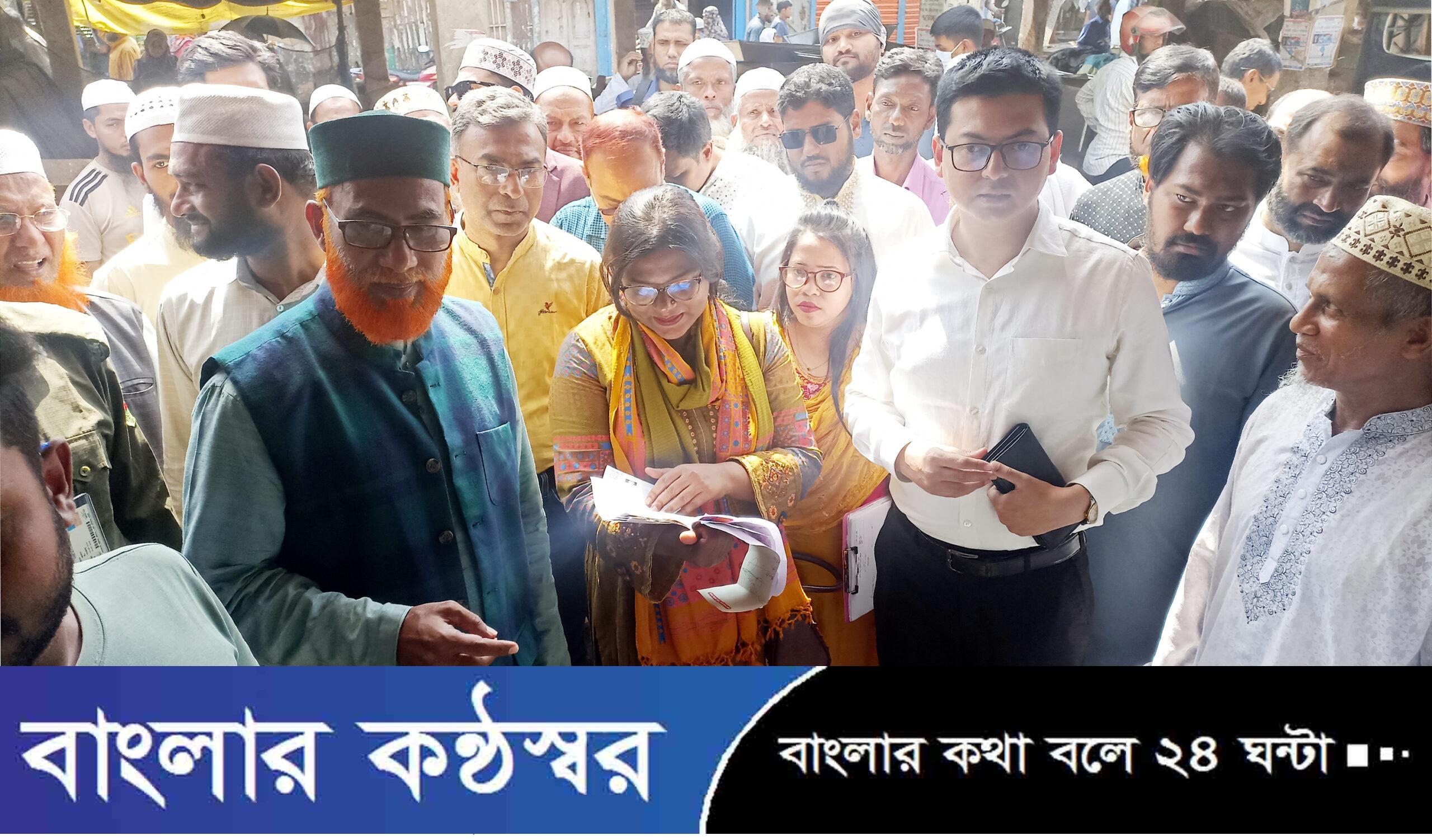 মোরেলগঞ্জে ভোক্তা অধিকার সংরক্ষণ টিমের অভিযান, ব্যাবসায়ীকে জরিমানা