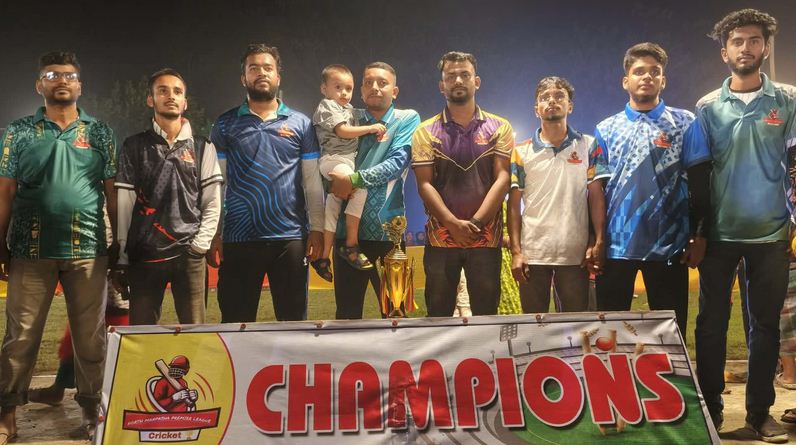 মানপাশায় জমজমাট নাইট শ্যাডো ক্রিকেট টুর্নামেন্ট অনুষ্ঠিত