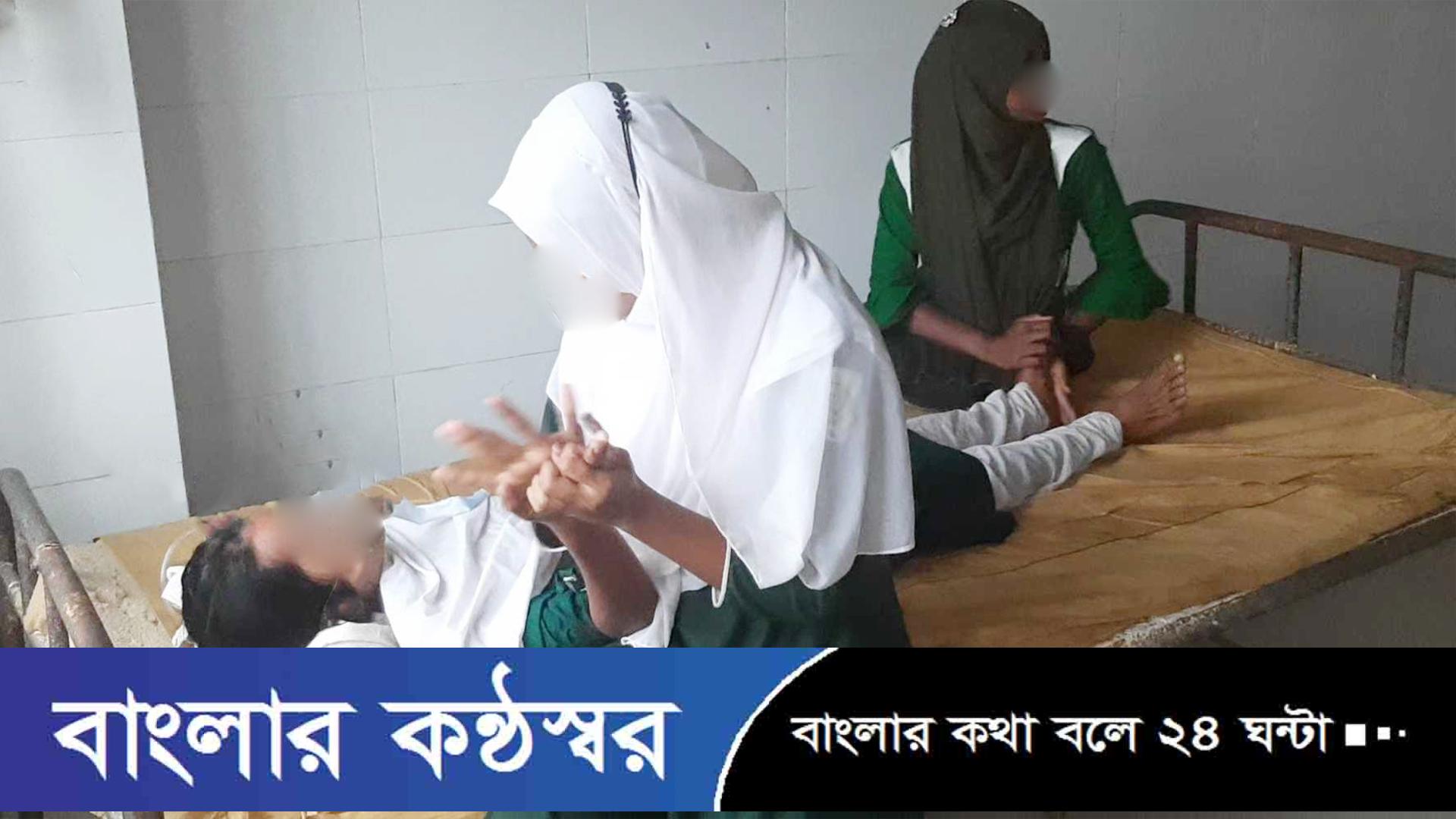 বরগুনায় বজ্রপাতের বিকট শব্দে আতঙ্কে ১১ ছাত্রী অসুস্থ