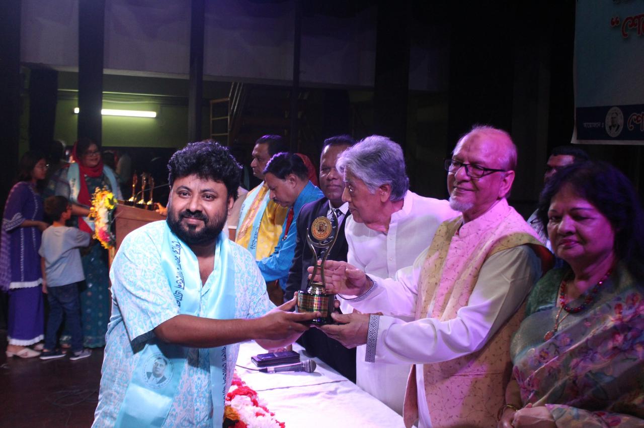 শের-ই-বাংলা গোল্ডেন অ্যাওয়ার্ড ২০২৬-এ সম্মানিত পরিচালক ইমন