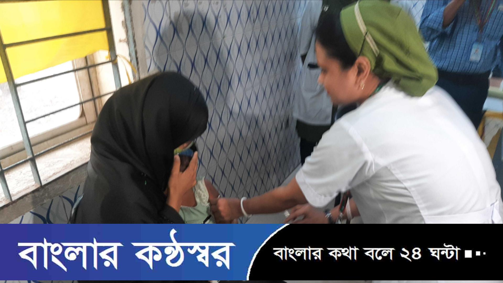 বরগুনা সদর উপজেলার ৪০ কেন্দ্রে হামের টিকা দেয়া শুরু