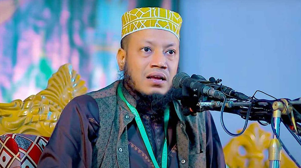 মুফতি আমির হামজার বিরুদ্ধে গ্রেপ্তারি পরোয়ানা