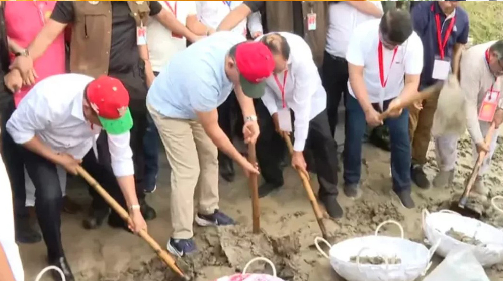 ধরার খাল পুনঃখনন কাজ উদ্বোধন করলেন প্রধানমন্ত্রী