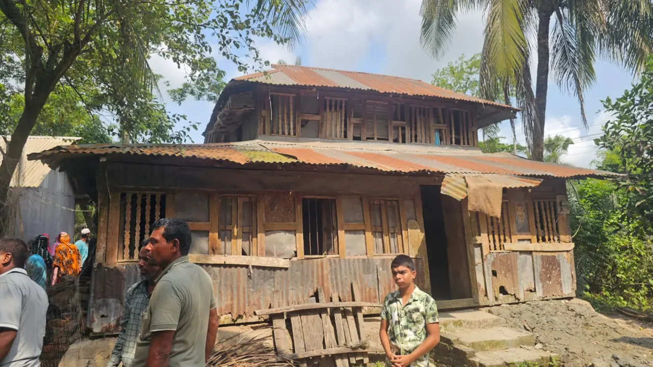 সৌদি প্রবাসী গৃহবধূর রহস্যজক মৃত্যু