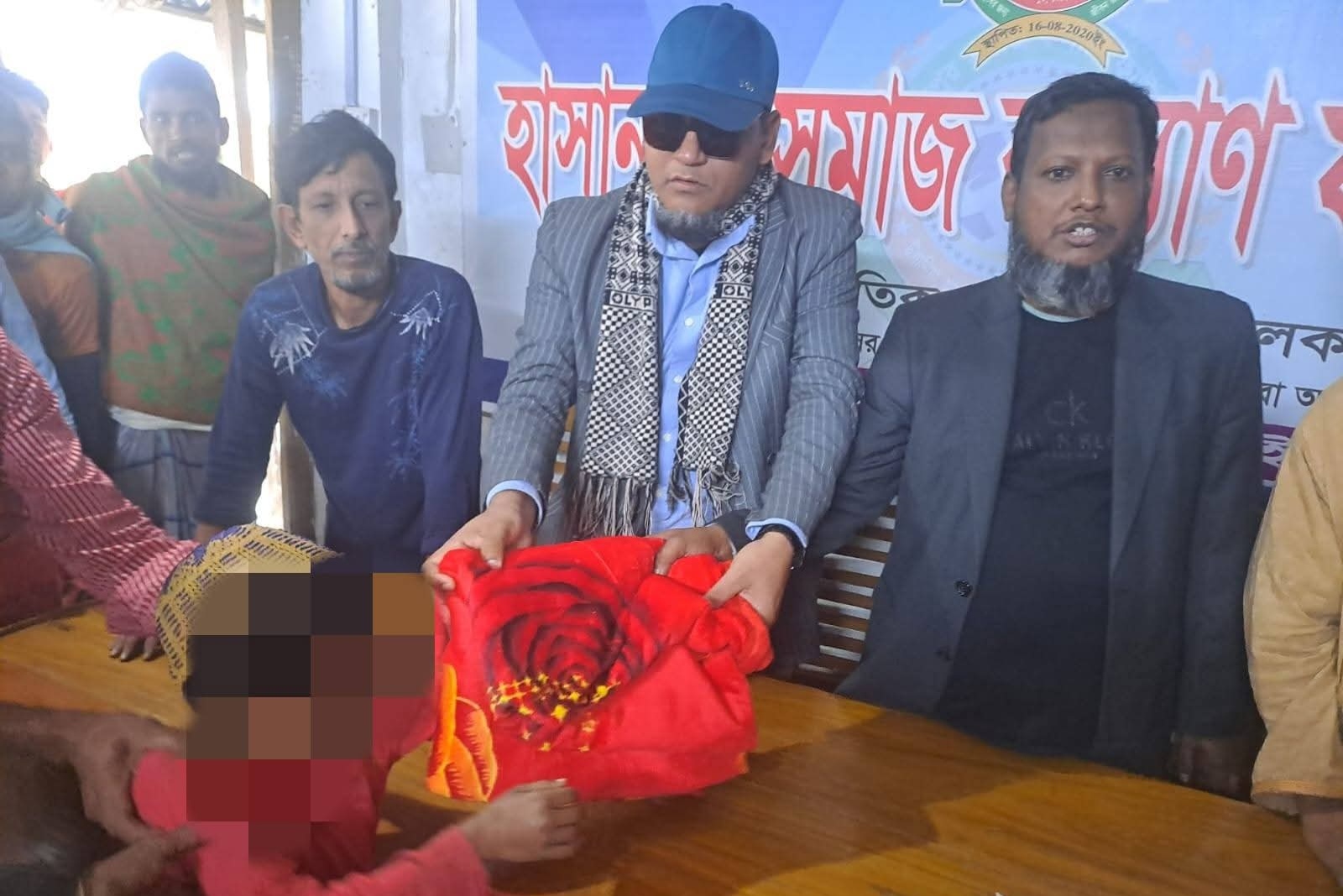 মামলা-হামলা-নির্বাসন পেরিয়ে সেবায় উলানিয়ার মন জয়, ইউপি নির্বাচনে বিএনপির সমর্থন চান ‘মানবিক মামুন’!