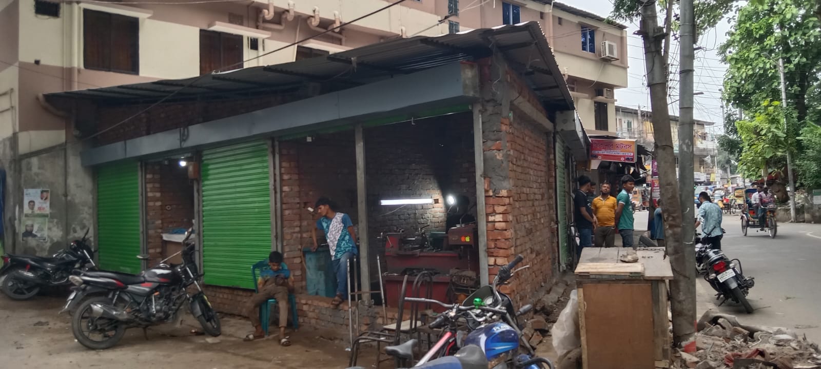 গণপূর্তের সরকারি জমি দখলের চেষ্টা, সতর্কতামূলক বিজ্ঞপ্তি জারি
