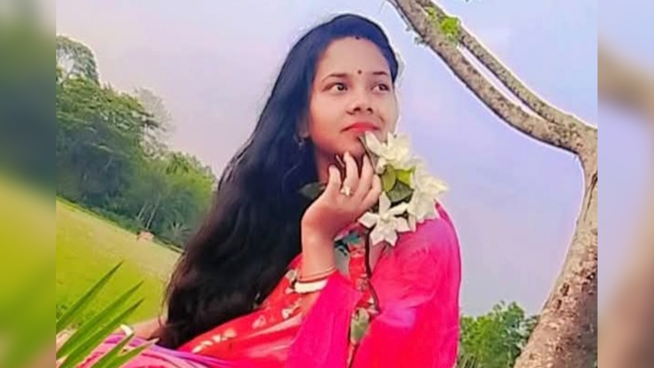 স্বামীর সঙ্গে অভিমানের জেরে অন্তঃসত্ত্বা কলেজছাত্রীর আত্মহত্যা