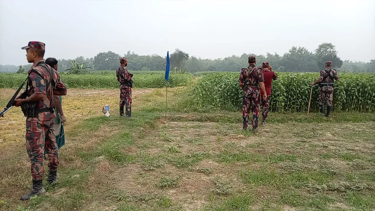 সীমান্তে বিএসএফের পুশইন চেষ্টা ব্যর্থ