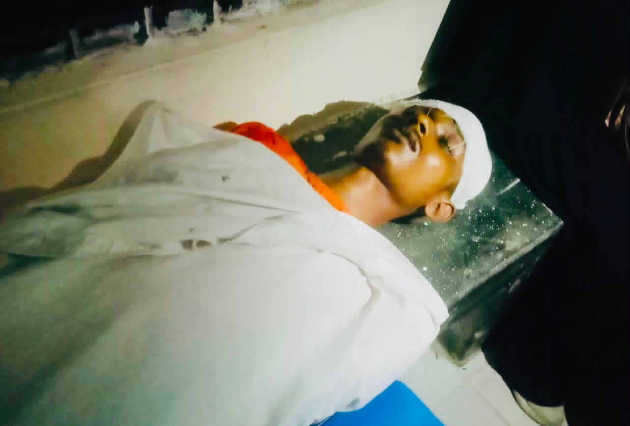 মেহেন্দিগঞ্জে তুচ্ছ ঘটনাকে কেন্দ্র করে যুবককে হাতুড়ি দিয়ে পিটিয়ে হত্যা।