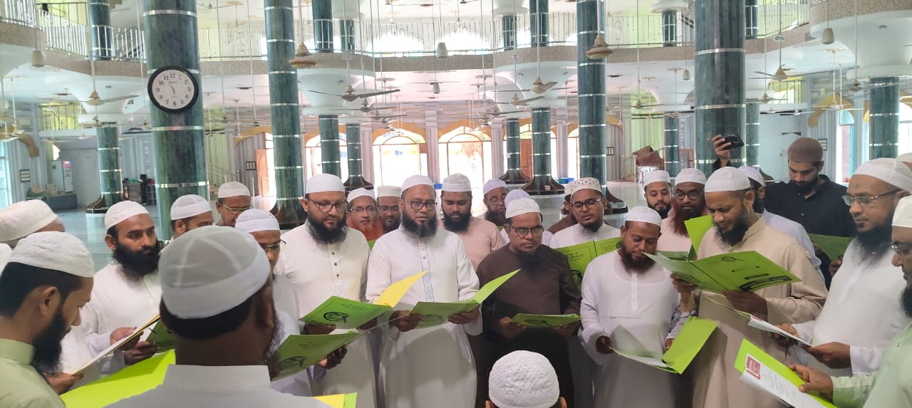 আদর্শিক বিজয়ের লক্ষ্যে ঐক্যবদ্ধভাবে কাজ করতে হবে: পীর সাহেব চরমোনাই