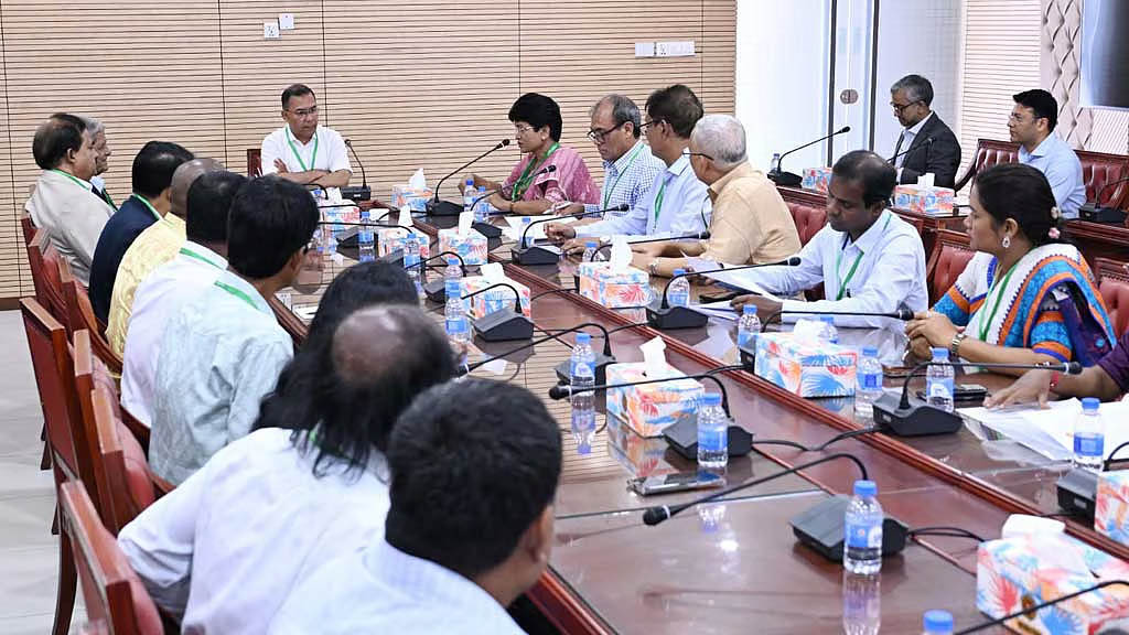 অর্থ পাচার না হলে অনেক সমস্যা সমাধান হতো: তারেক রহমান