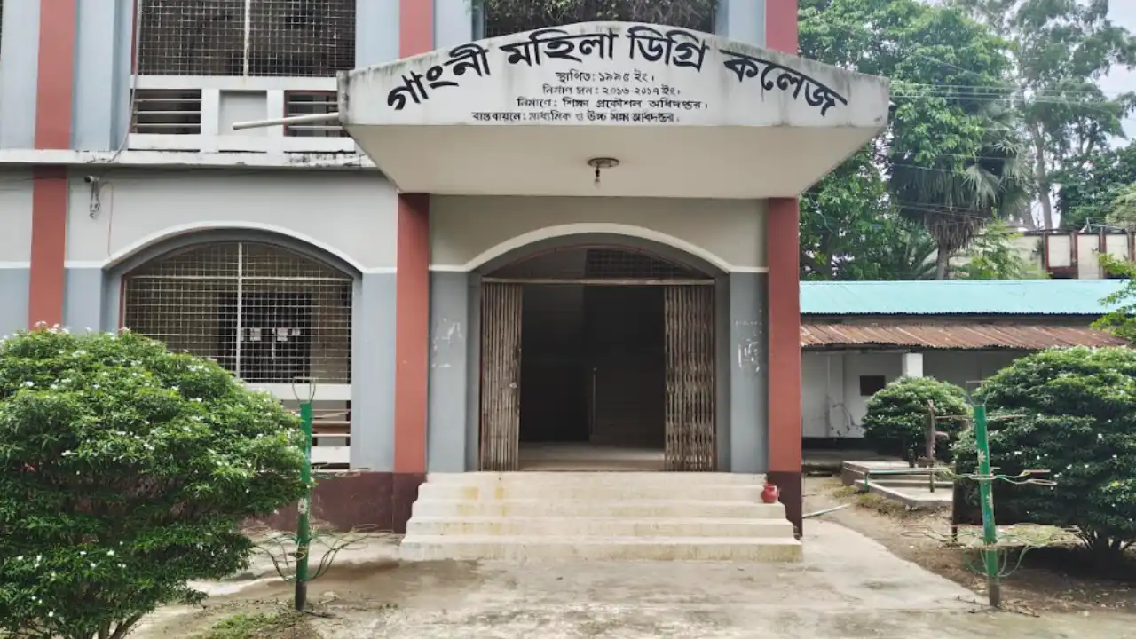 প্রলোভন দেখিয়ে উপবৃত্তির টাকা হাতিয়ে নিচ্ছে প্রতারক চক্র