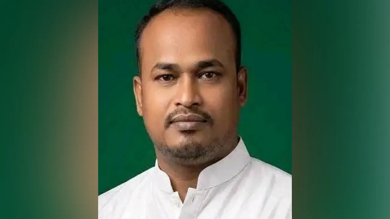 স্বেচ্ছাসেবক দলের আহ্বায়ককে কুপিয়ে জখম