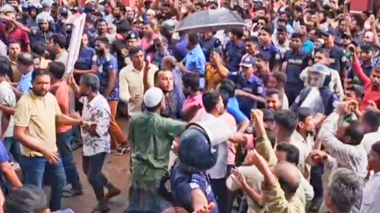 গলাচিপায় বিএনপির দুই পক্ষের সংঘর্ষ