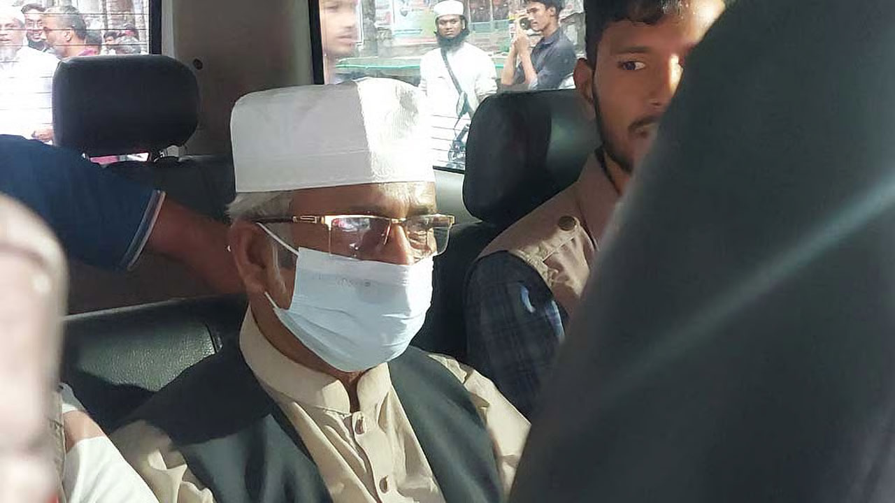 ফের ৪ দিনের রিমান্ডে এমপি গাজী নজরুল