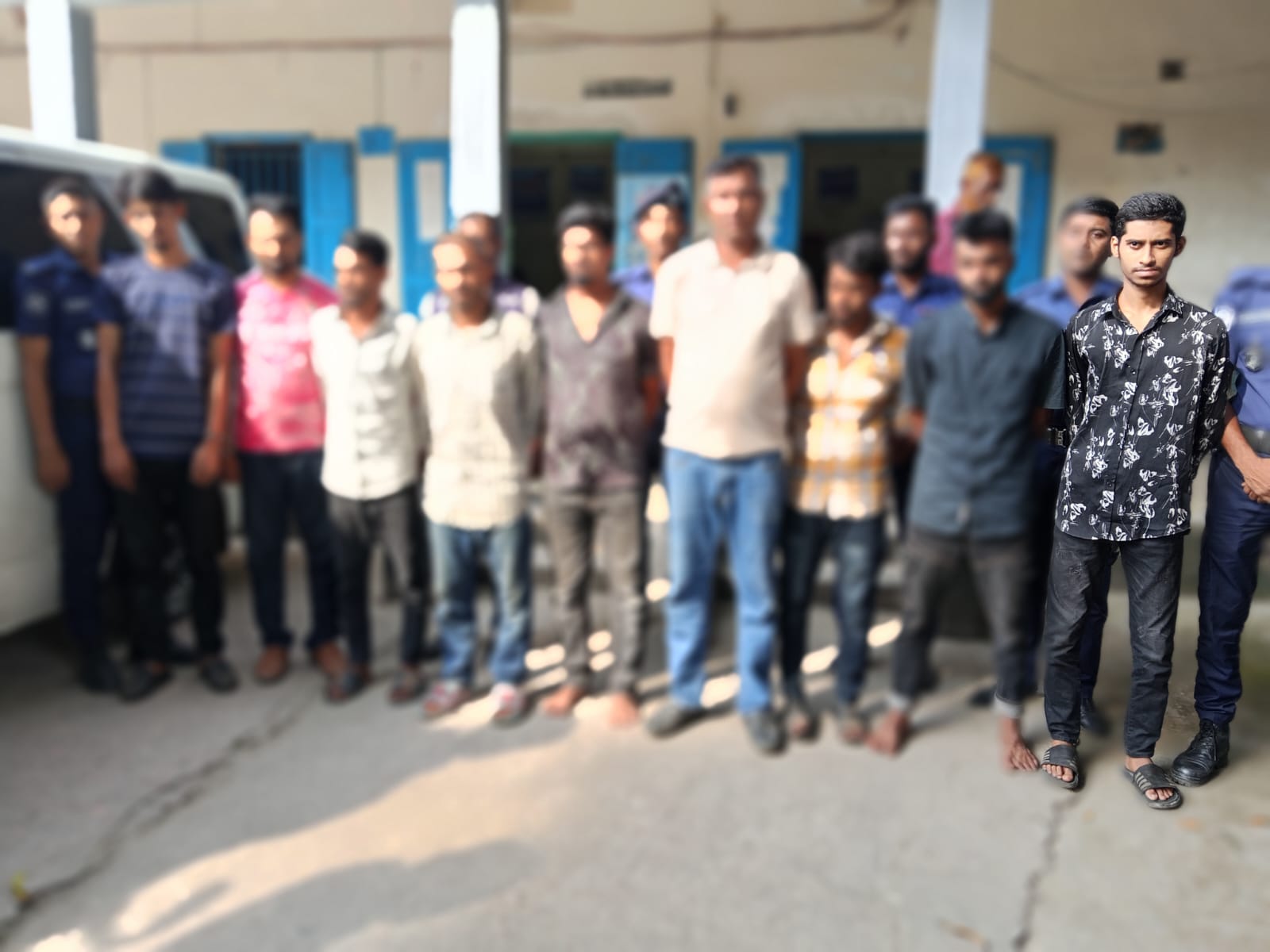 উজিরপুরে যুবদল নেতাকে কুপিয়ে হত্যা, গ্রেপ্তার – ৯