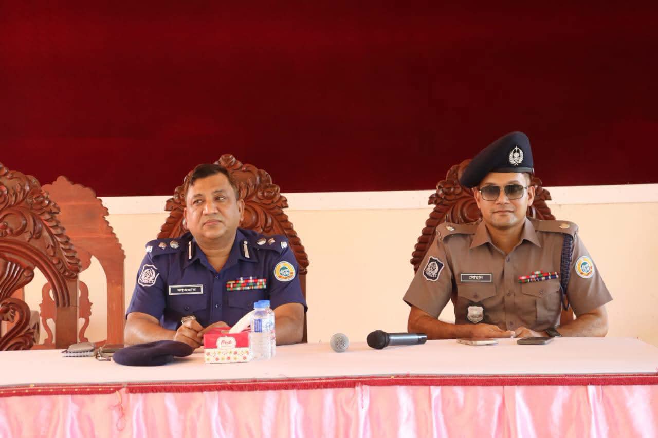 শারদীয় দুর্গাপূজা-২০২৬ উপলক্ষ্যে ভোলা জেলা পুলিশের বিশেষ ব্রিফিং প্যারেড অনুষ্ঠিত
