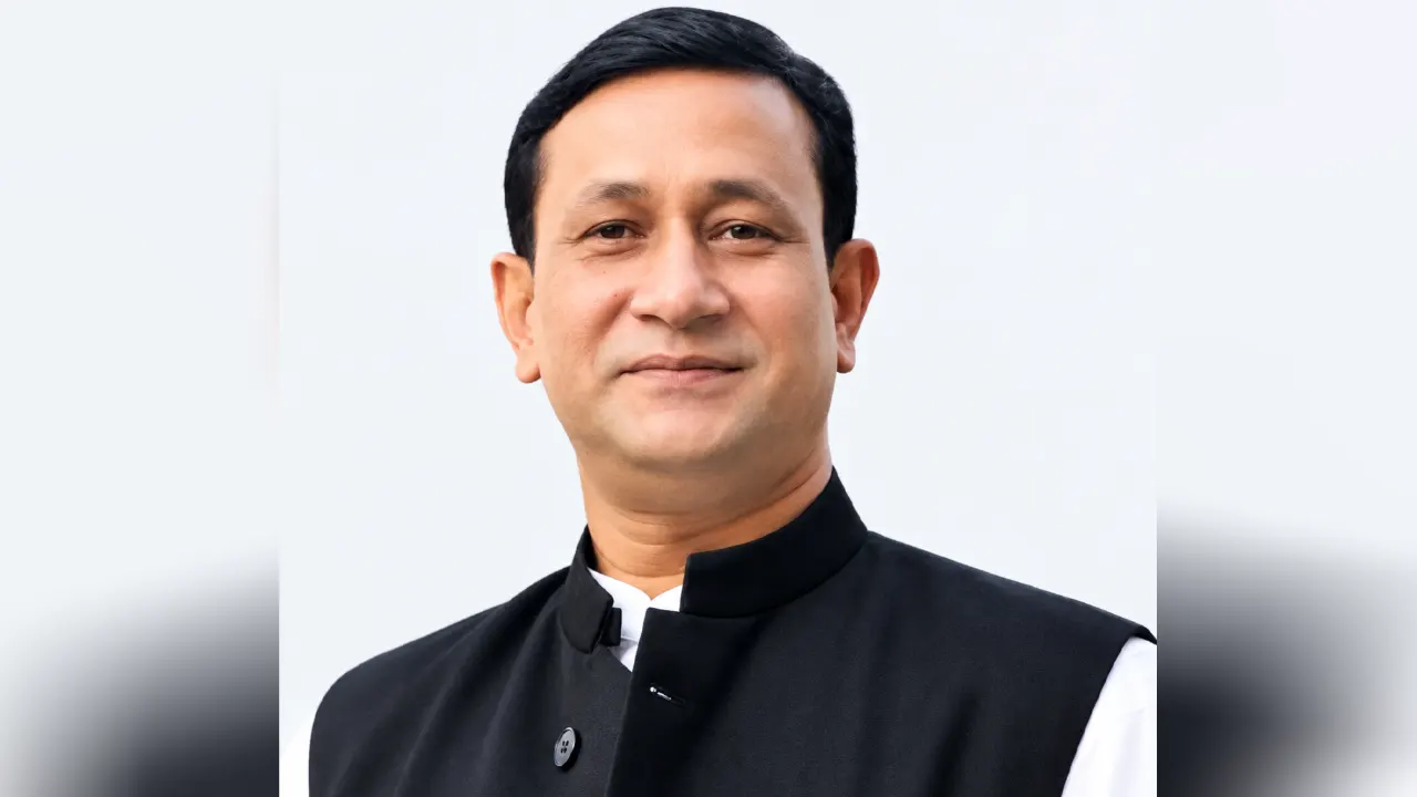 পটুয়াখালী জেলা আ.লীগের যুগ্ম সাধারণ সম্পাদক গ্রেপ্তার