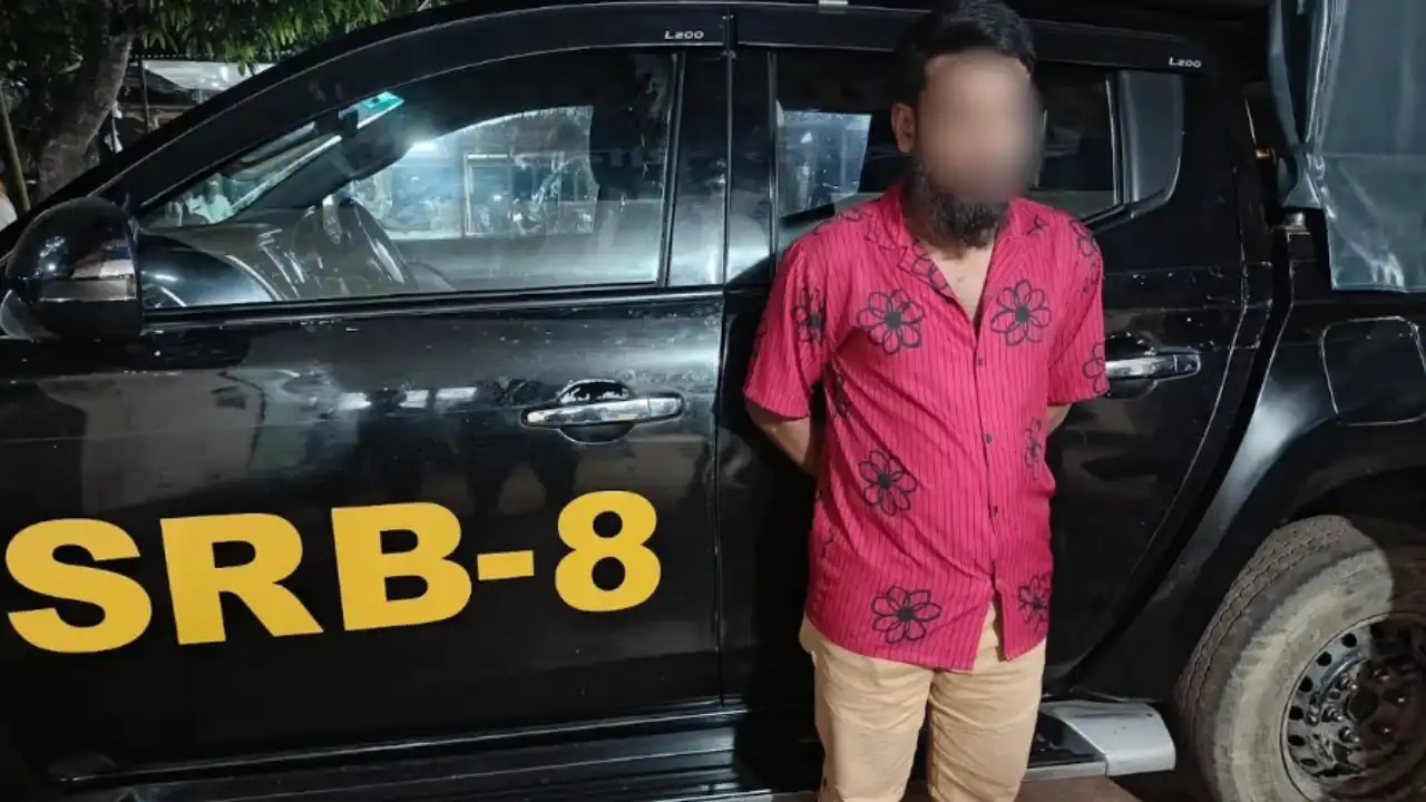 সড়ক দুর্ঘটনায় চরমোনাই পীরের বোন নিহতের ঘটনায় বাসচালক গ্রেপ্তার