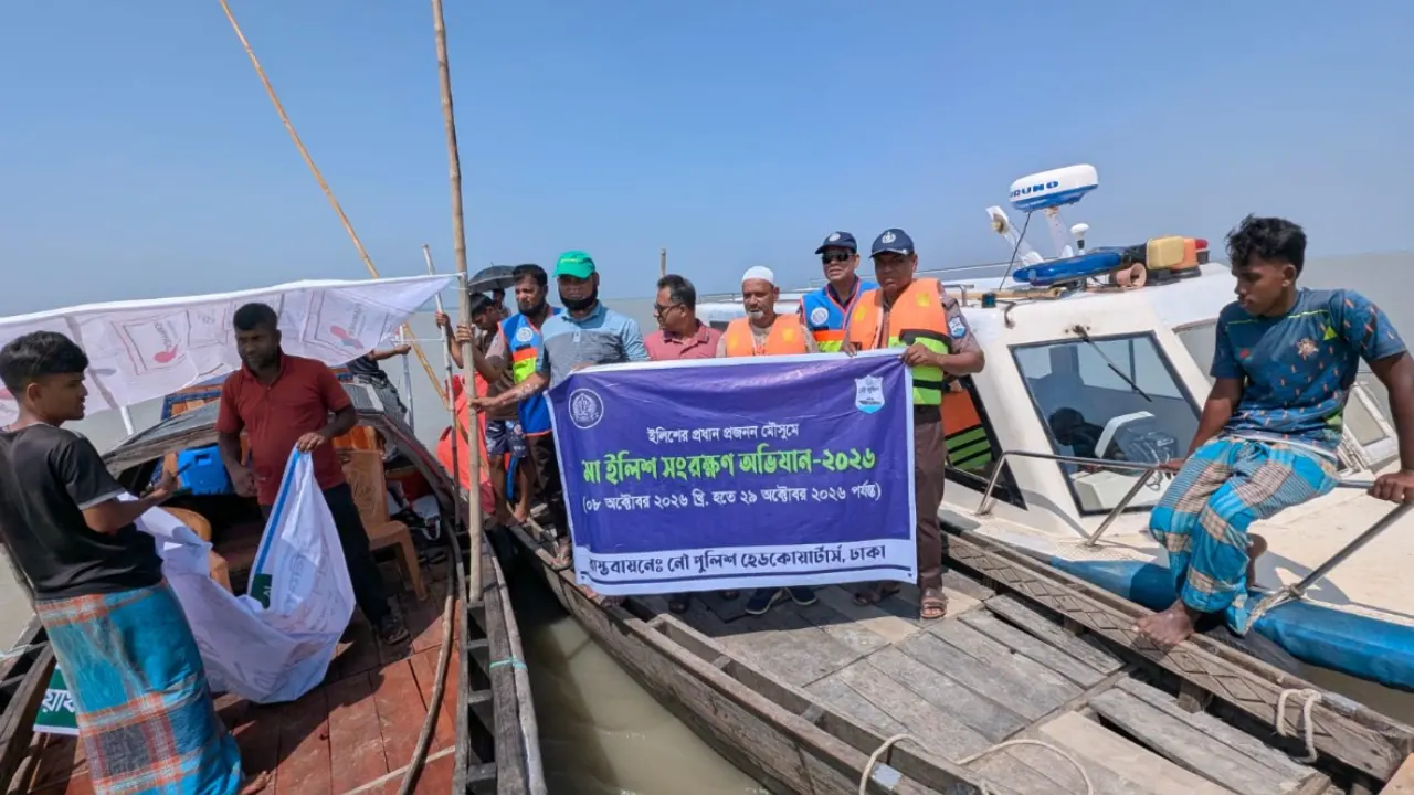 নিষেধাজ্ঞার ২২ দিনে ৫২ জনের কারাদণ্ড