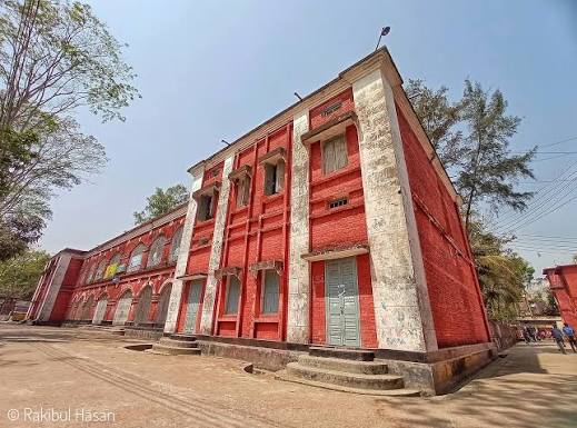 আবাসন সংকটে বরিশালের চার সরকারি কলেজের ৯৭ শতাংশ শিক্ষার্থী
