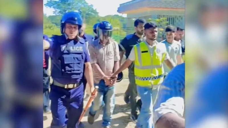 মহানবী (সা.)–কে নিয়ে কটূক্তির অভিযোগে যুবক পুলিশ হেফাজতে